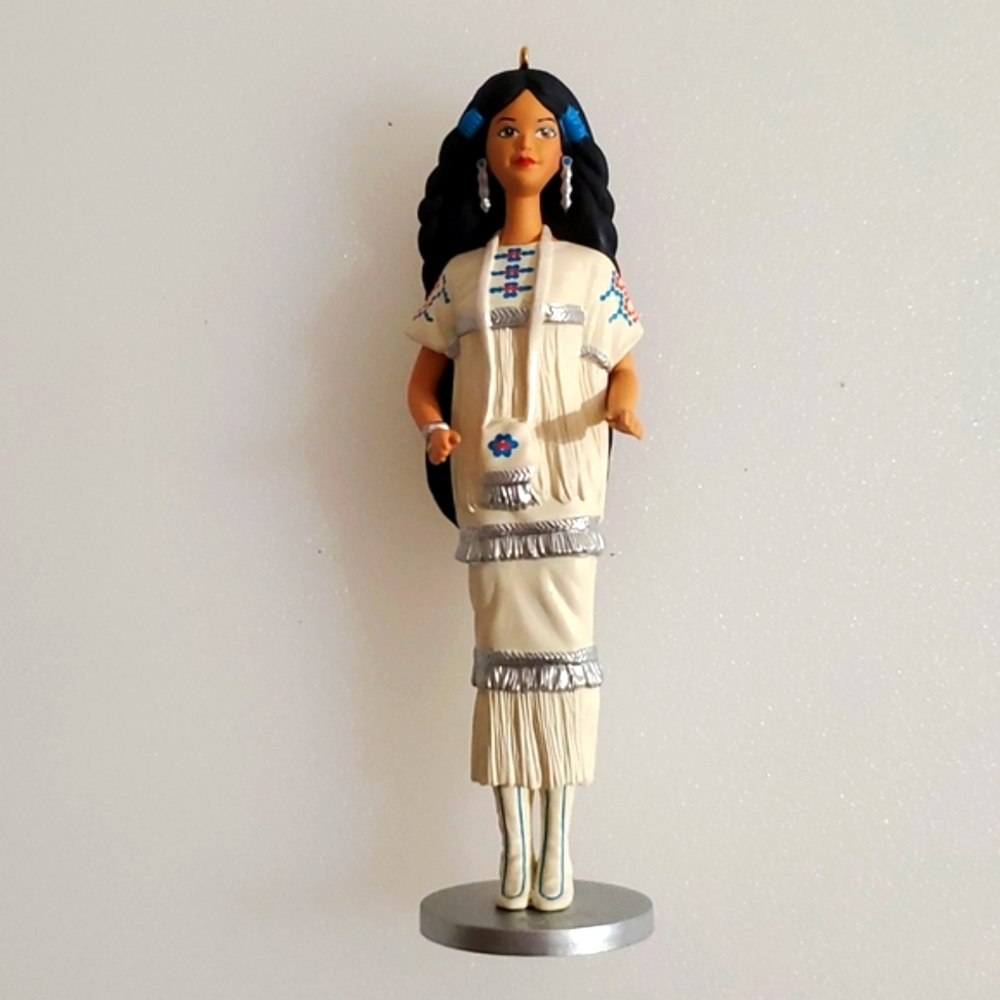 Hallmark Native American Barbie 'Dolls of the World' collector series 1996 NIB